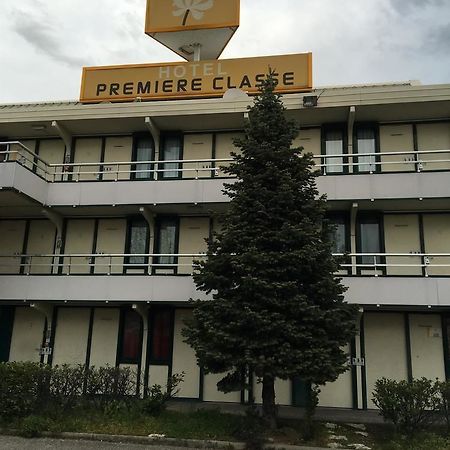 Premiere Classe Lyon Sud - Chasse Sur Rhone Esterno foto