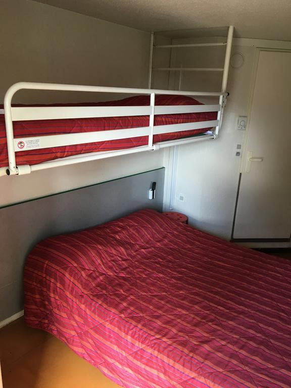 Premiere Classe Lyon Sud - Chasse Sur Rhone Esterno foto